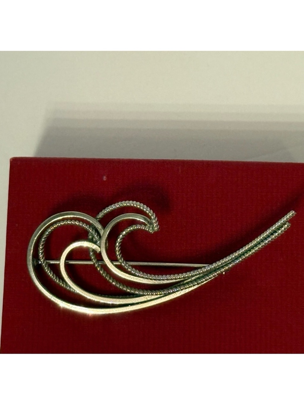 Wells Signed Vintage Brooch Sterling Silver Swirl Wave Textured & Smooth 10.7g